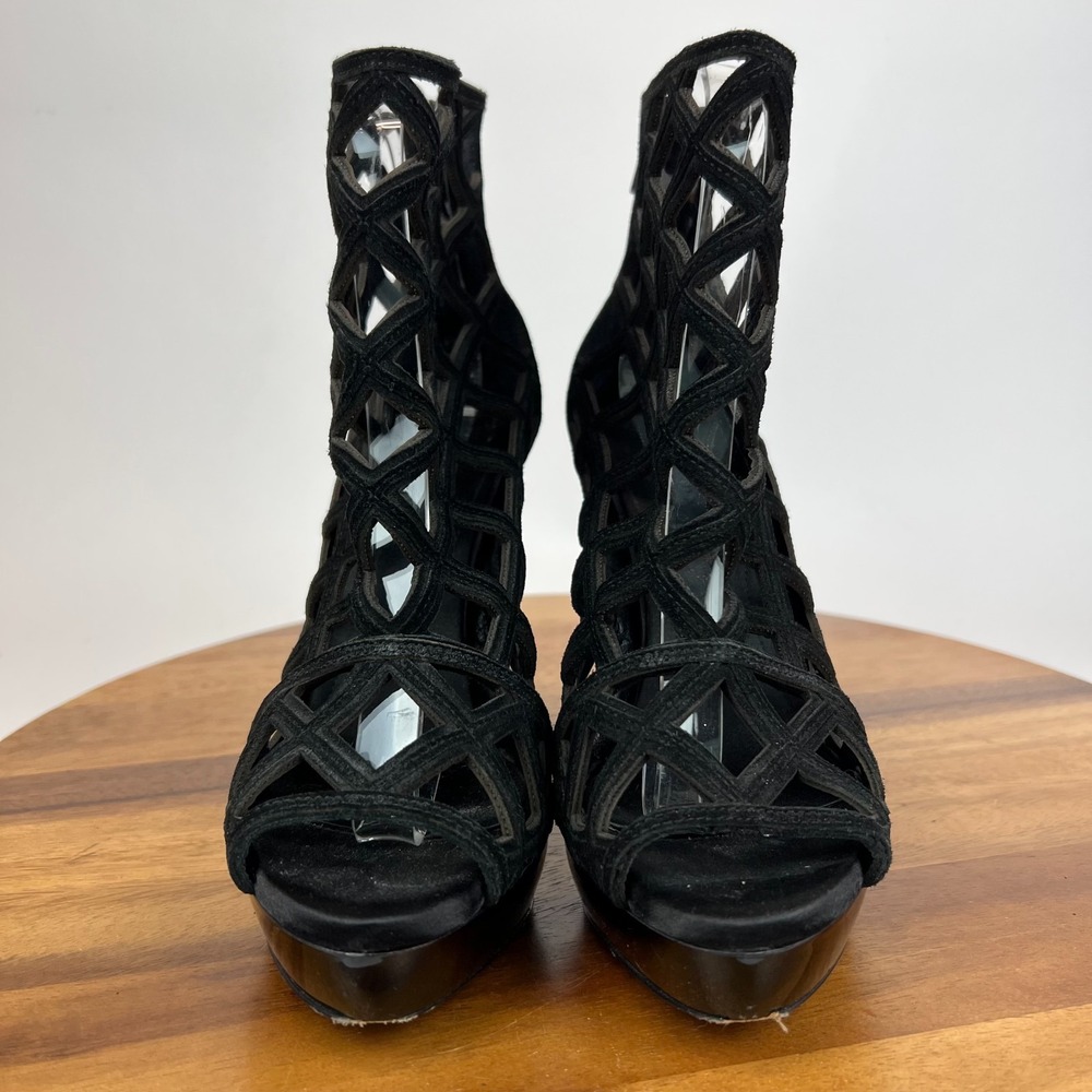 Womens Burberry Edenside Cage Black Suede Heeled Ankle Booties‎ Boots Size EU 39 - Picture 3 of 9